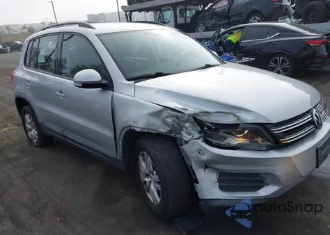 2017 Volkswagen Tiguan 2.0T/2.0T S z USA, uszkodzony, nr VIN WVGAV7AX9HK015103